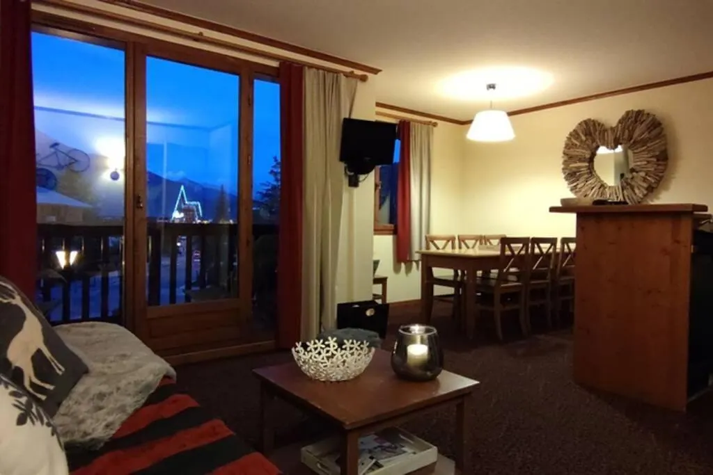 Le Refuge De L'Alpaga Superbe Duplex Au Pied Des Pistes Avec Parking Couvert Gratuit ラ・サル・レ・ザルプ アパート